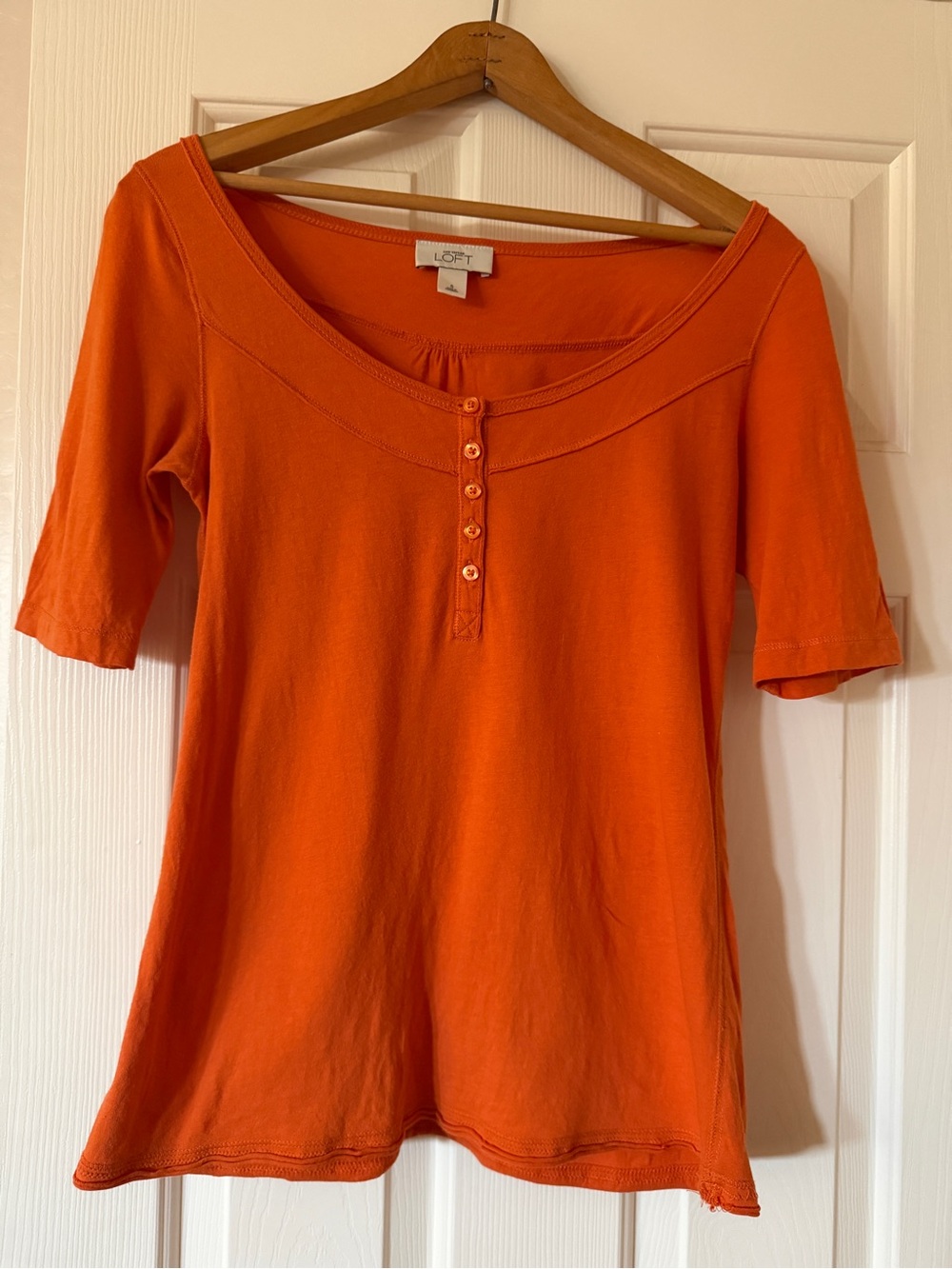 LOFT Orange Scoop-Neck Henley Top with Short Sleeves, SIZE Small
